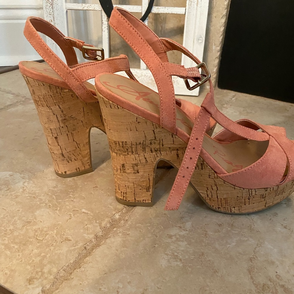 American Rag Platform Sandals - Picture 4 of 6